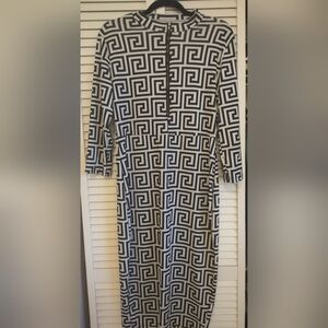 Chic Geometric Long Sleeve Dress